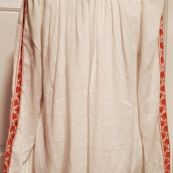 Karen Kane blouse - SOLD - Picture 3 of 8